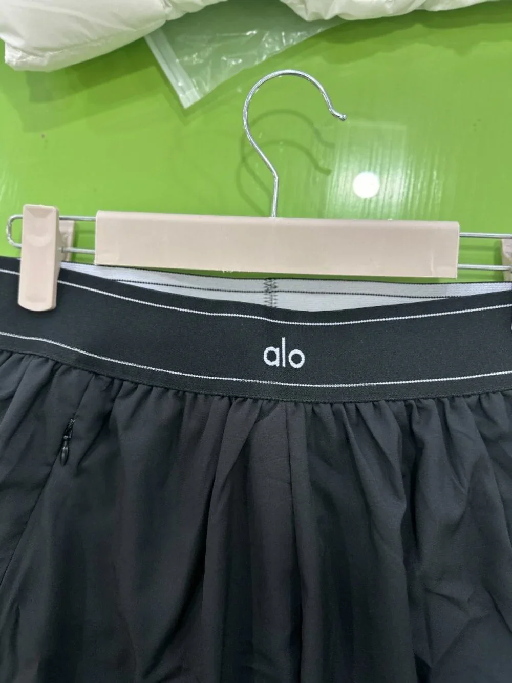 Women's Alo Shorts — Black, Size M - Picture 2 of 5